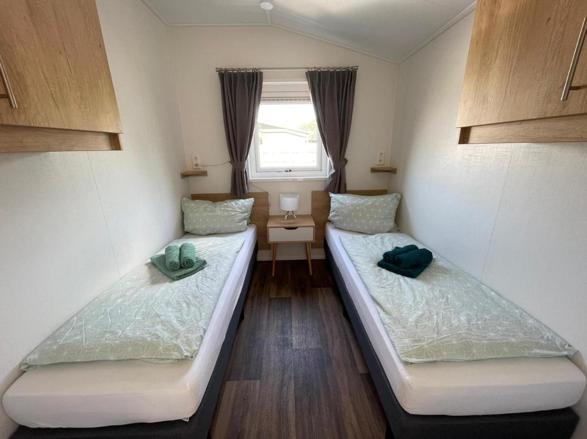 Ferienhaus Auszeit Am Guelser Moselbogen 20 In Koblenz โคเบลนซ์ ภายนอก รูปภาพ